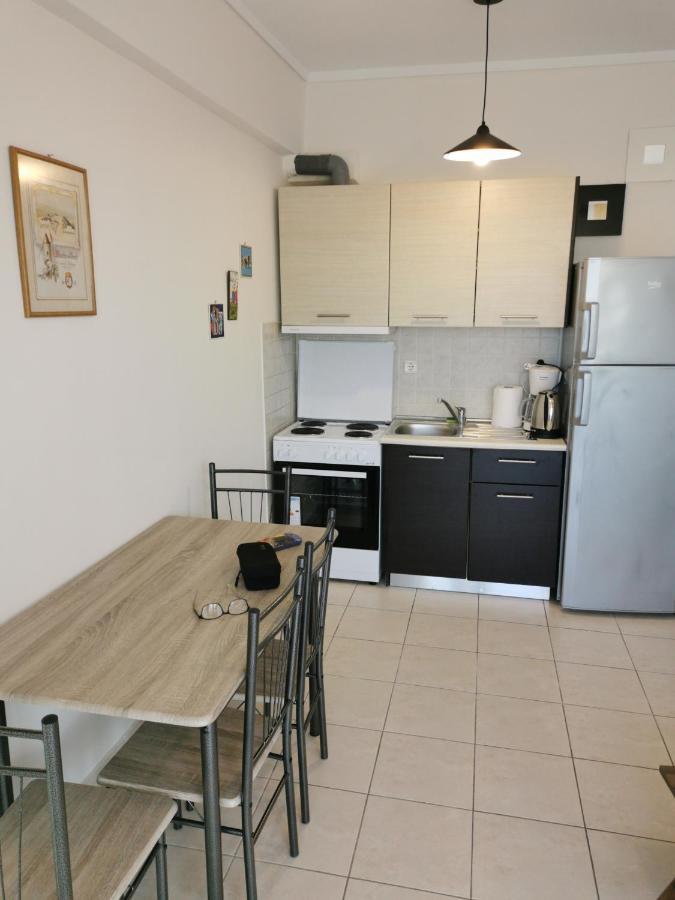 Cozy Luminous Apartment เทสซาโลนิกิ ภายนอก รูปภาพ